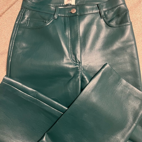 Aritzia Wilfred size 4 faux leather pants - Picture 4 of 4